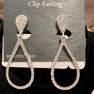 Rhinestone clip on earrings